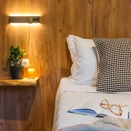 Avaton Garden, Philian And Skiathos