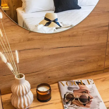 Avaton Garden, Philian And