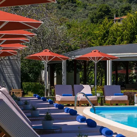 Hotel Avaton Garden, Philian And