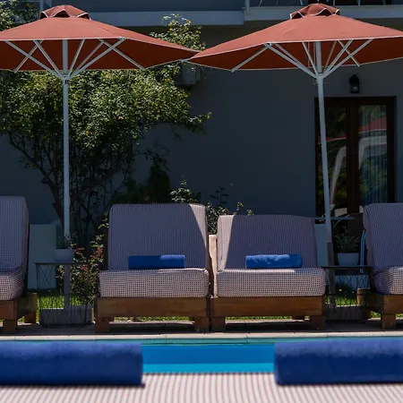 Hotel Avaton Garden, Philian And Skiathos Town